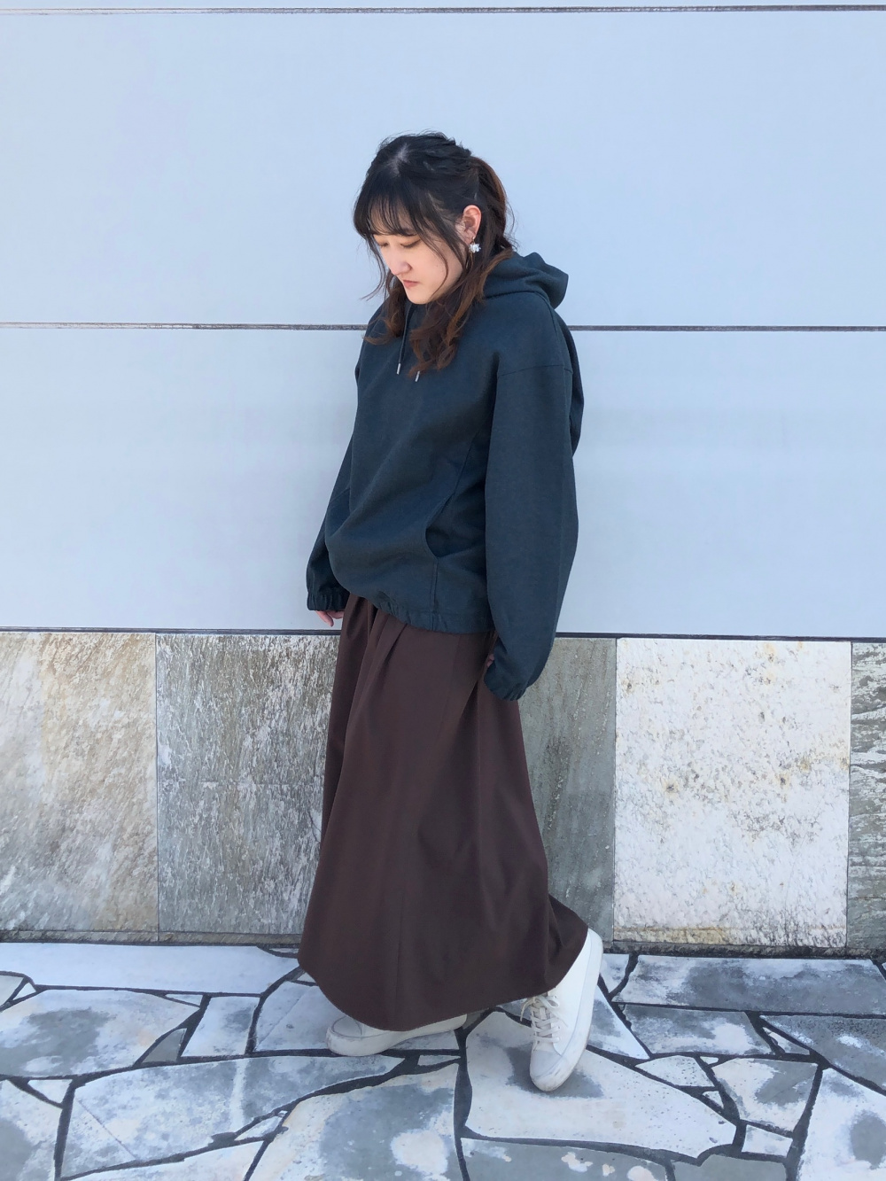 UNIQLO U ブラッシュドジャージープルパーカー　ダークブラウン　M ユニクロ公式 | ブラッシュドジャージープルパーカ（長袖）