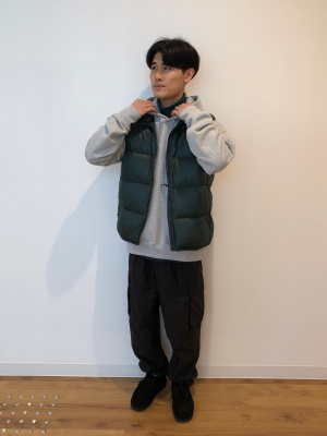 UNIQLO ウルトラライトダウンベスト ワイドキルト　L ブラック UNIQLO - 【新品・未使用】ユニクロ ウルトラライトダウンベスト