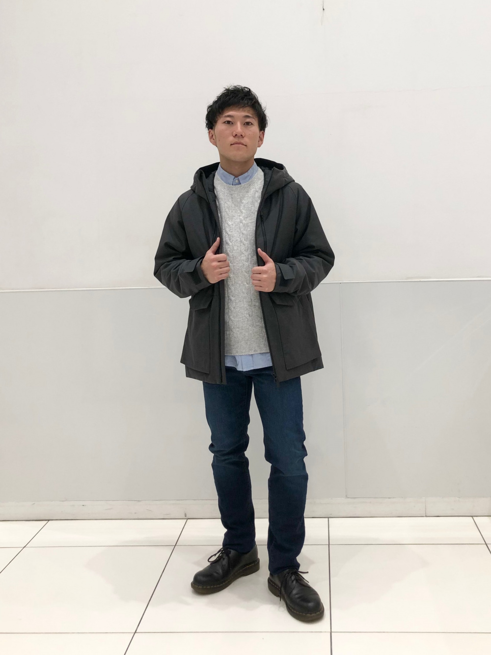 スリムフィットジーンズ」の着用コーディネート| ユニクロ公式