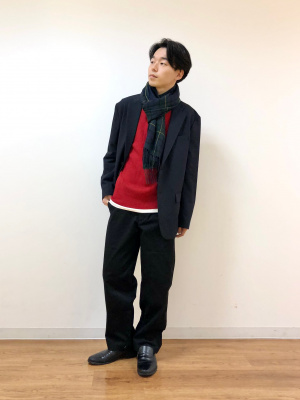 ユニクロ感動ジャケット・スリムパンツセット黒レディースビジネス大きいサイズ3XL 美品 ユニクロ 感動ジャケット 感動スリムパンツ セットアップ