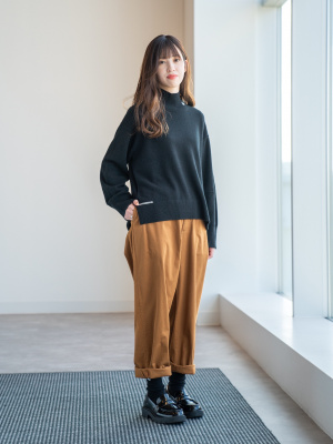 UNIQLO - ユニクロ アニヤハインドマーチ カシミヤハイネック