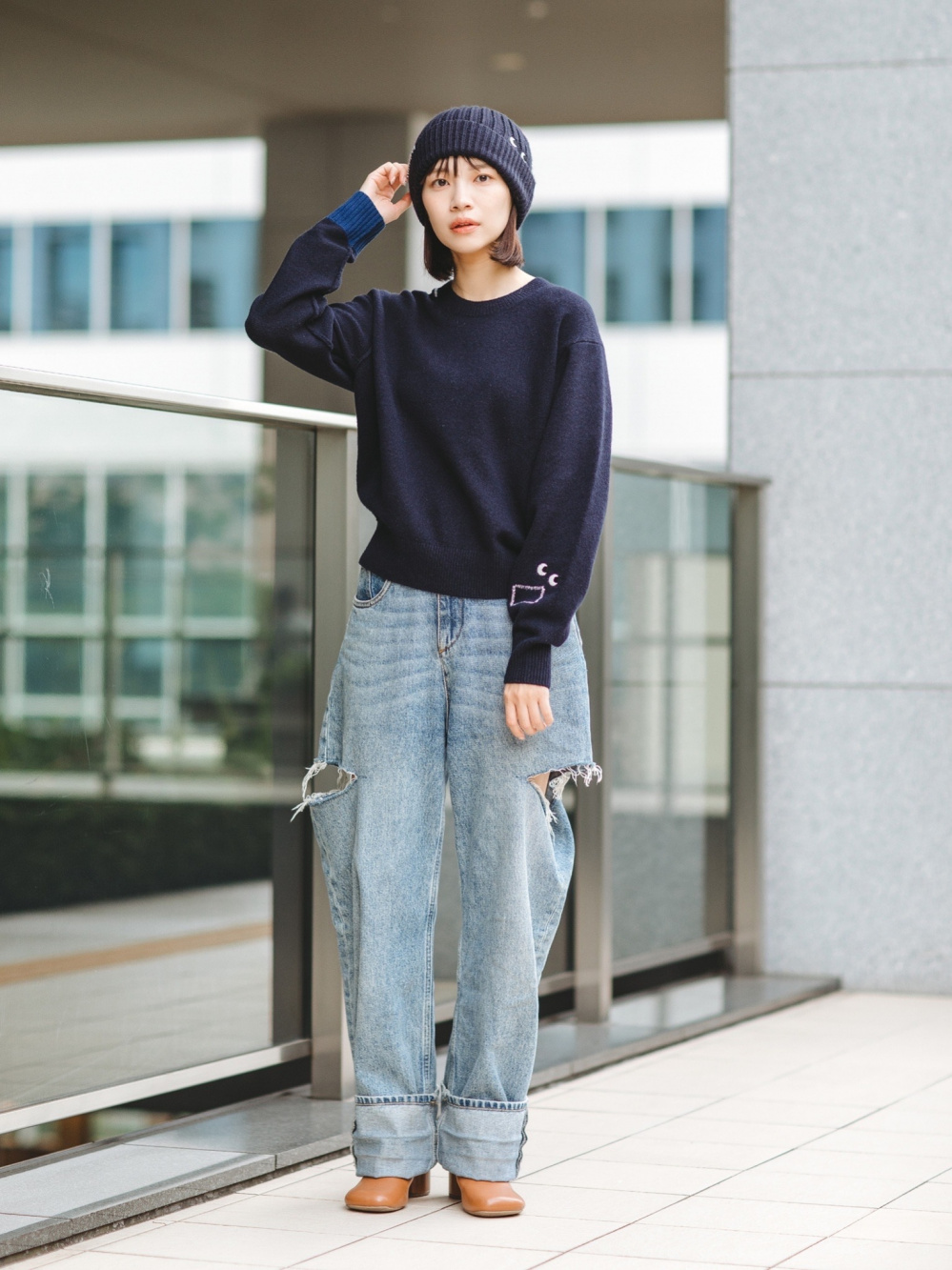 アニヤ・ハインドマーチ UNIQLO コラボ セーター ニット グレーANYA