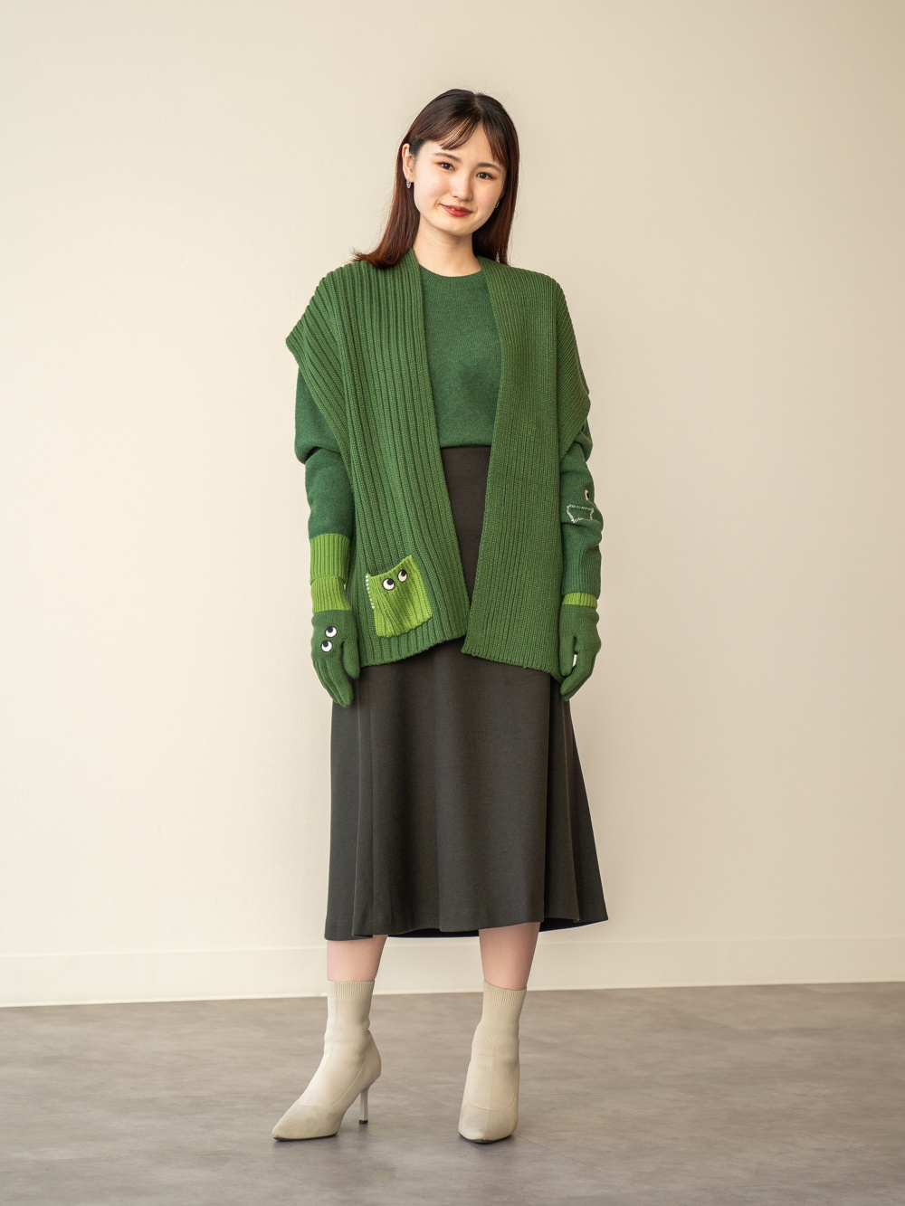 長袖ポロシャツ　ニット　フレアスカート　セットアップ　　インナーとしても！　春夏 ラガーポロシャツ（長袖）、ブラッシュドジャージーフレアスカート（丈
