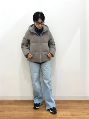 ユニクロ公式 | シームレスダウンパーカ