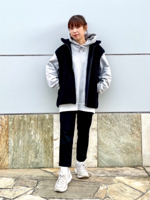 ユニクロ公式 | ライトボアフリースベスト