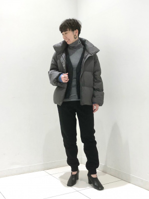 パイネ G-L I GHT ユニクロ公式 | 超極暖ヒートテッククルーネックT