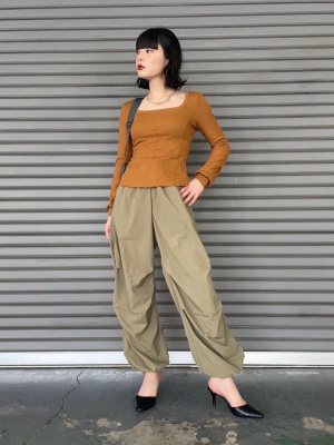 インナーにするのがもったいない！ユニクロ×Mameの「高見え
