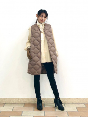 ユニクロ公式 | ウルトラライトダウンロングベスト