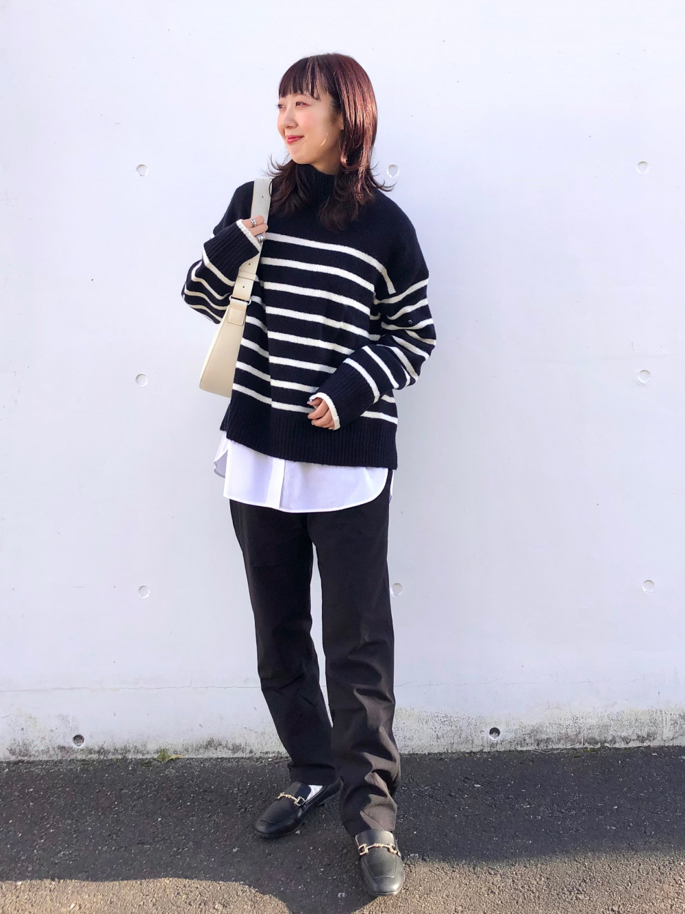 シームレスダウンロングコート、カシミヤモックネックセーター（長袖