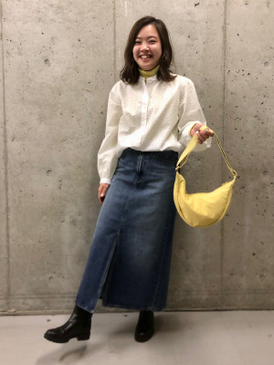 ユニクロ公式 | コットンエンブロイダリーブラウス