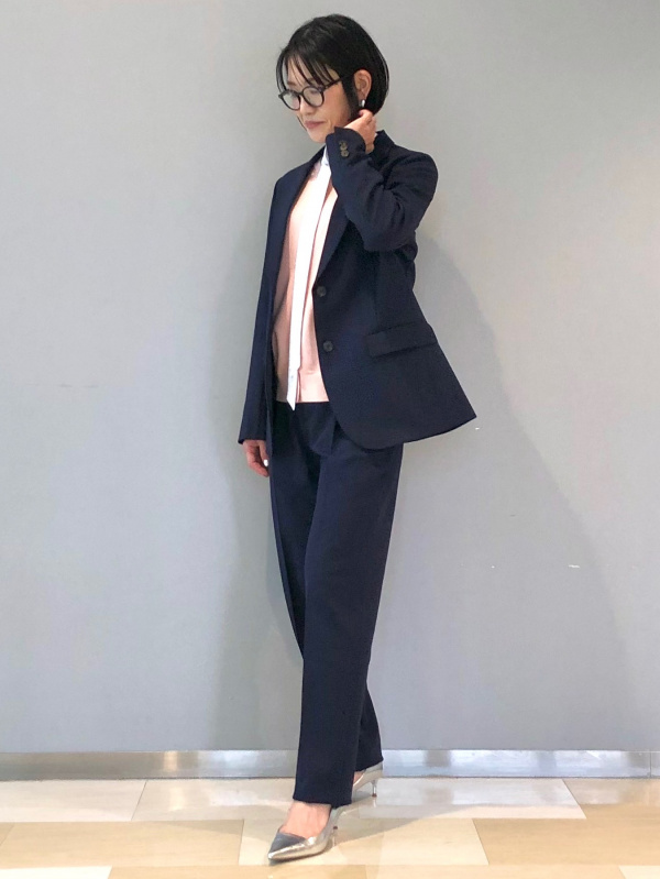 感動ジャケット、感動パンツ/ストレートのコーディネート・着用