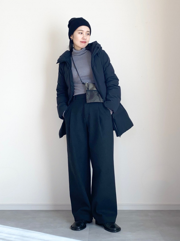 ユニクロ公式 | ストレッチシームレスダウンショートコート