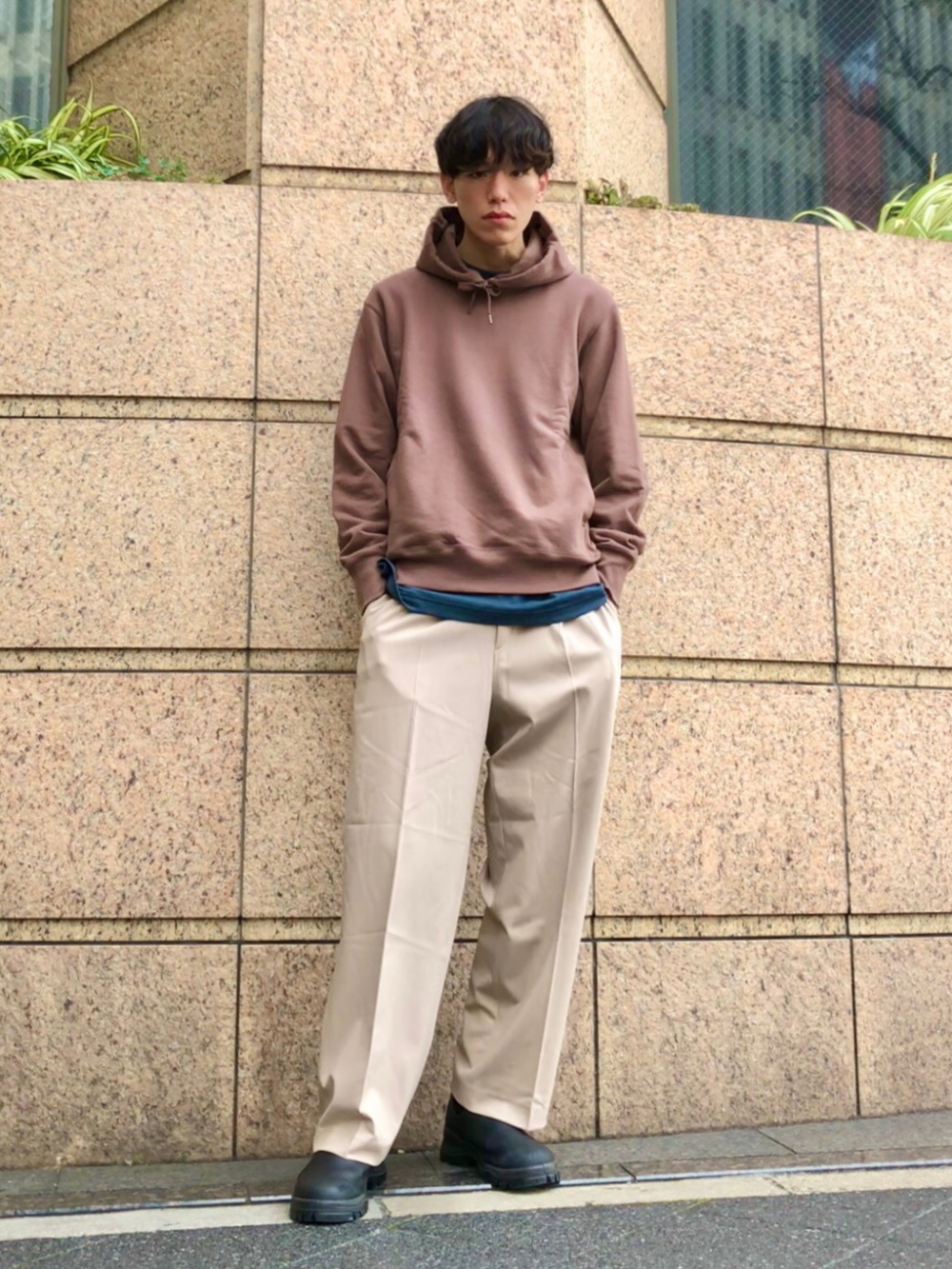 Check styling ideas for「SWEAT PULLOVER HOODIE、ULTRA LIGHT DOWN