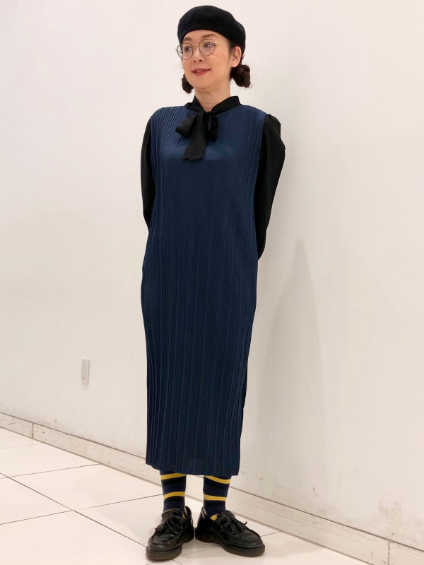 プリーツワンピース/ノースリーブ（レディース）の着用コーディネート