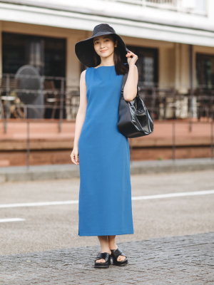 新品　ユニクロ C クレープジャージーワンピース UNIQLO C】クレープジャージーワンピース(ノースリ ーブ