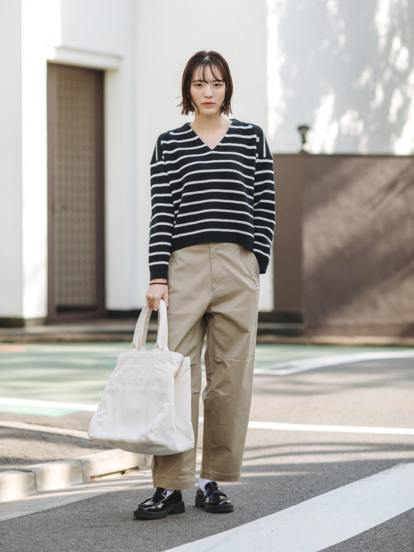 Check styling ideas for「Striped V Neck Long Sleeve Short Sweater