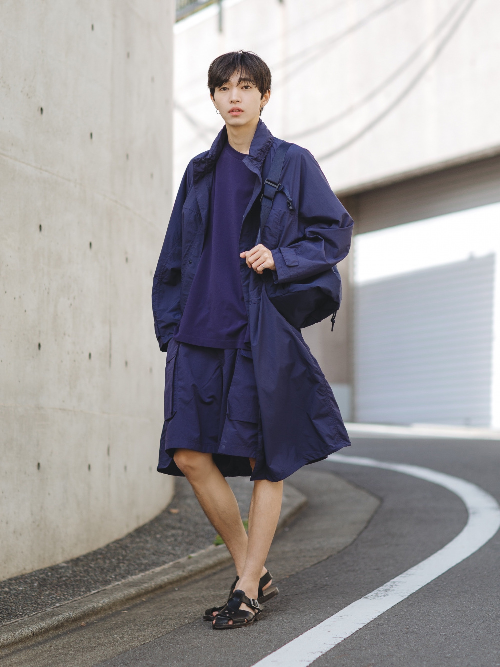 L UNIQLO(ユニクロ) u ライトウェイト コート 黒 ドライEXクルーネック