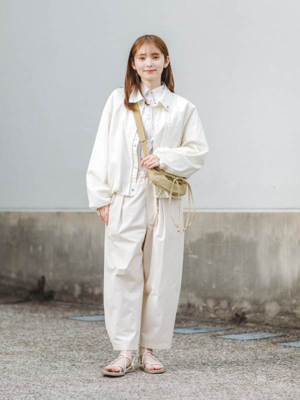 ボリュームスリーブコクーンブルゾン（レディース）の着用