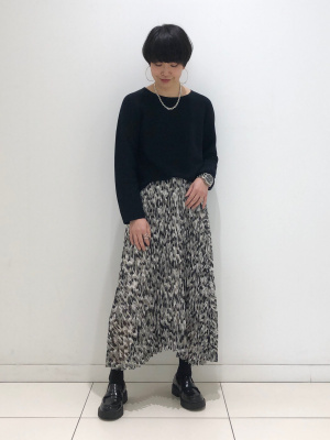 【未使用タグ付】ジーユー ユニクロ セレモニースーツ プリーツスカート goods_05_481022_3x4.jpg