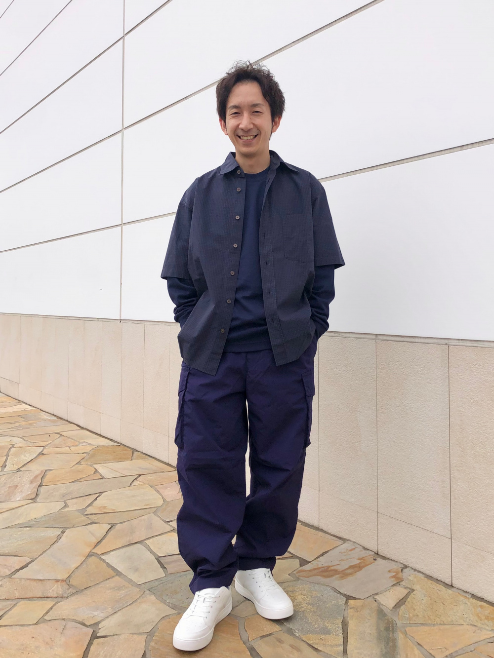 ユニクロc コットンショートブルゾン　ワイドフィットカーゴパンツ　セットアップ UNIQLO：C新作のワイドフィットカーゴパンツ コットンショート