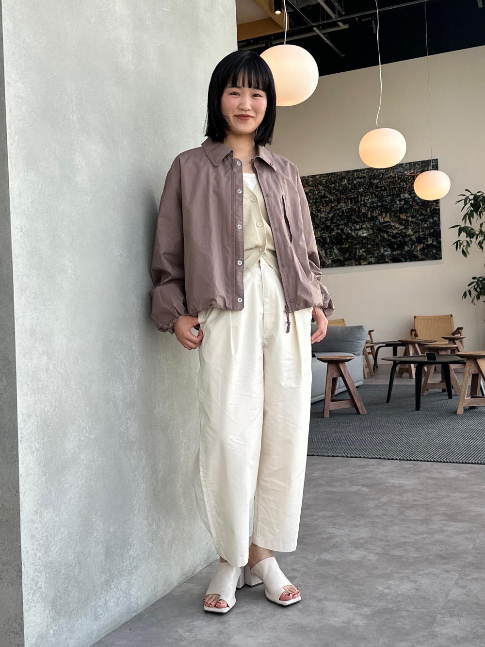 ドライEXタンクトップ、ユーティリティオーバーサイズシャツ」の着用