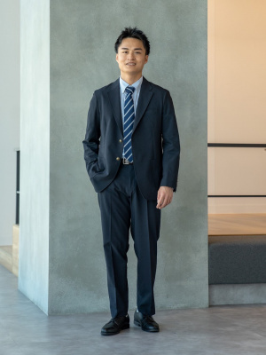 感動ジャケット　感動パンツ　スリムフィットシャツ　シルクネクタイ 感動ジャケット感動パンツスリムフィットシャツシルクネクタイ