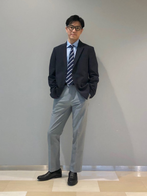 感動ジャケット　感動パンツ　スリムフィットシャツ　シルクネクタイ 公式スタイリング | ユニクロ公式