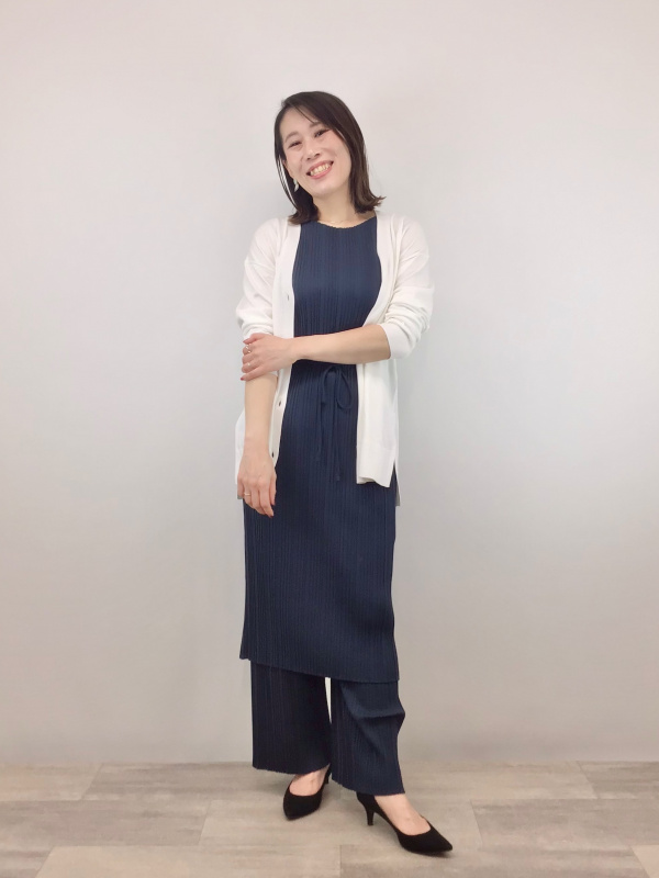 プリーツワンピース/ノースリーブ、UVカットVネックロングカーディガン