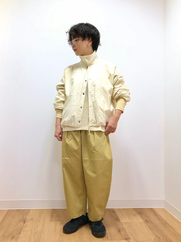 ボリュームスリーブコクーンブルゾン（レディース）の着用