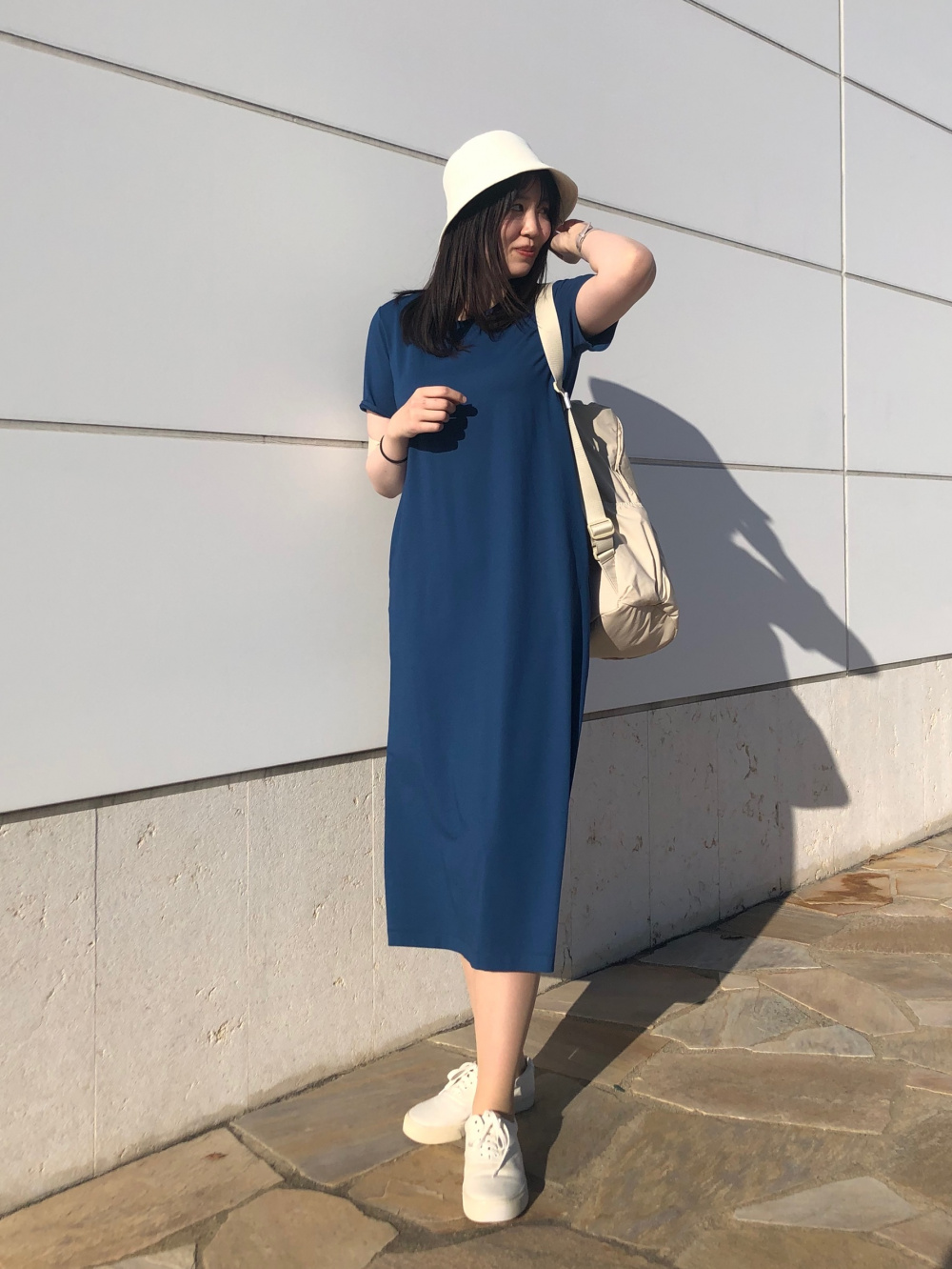 エアリズムコットンブラワンピース」の着用コーディネート| ユニクロ公式