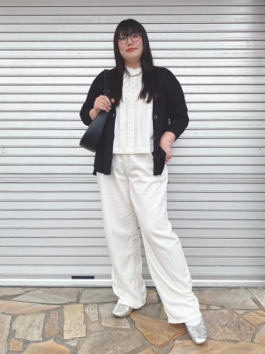 《未使用》ユニクロ　UNIQLO M ホワイト ロングカーディガン 薄手 ユニクロ公式 | UVカットVネックロングカーディガン