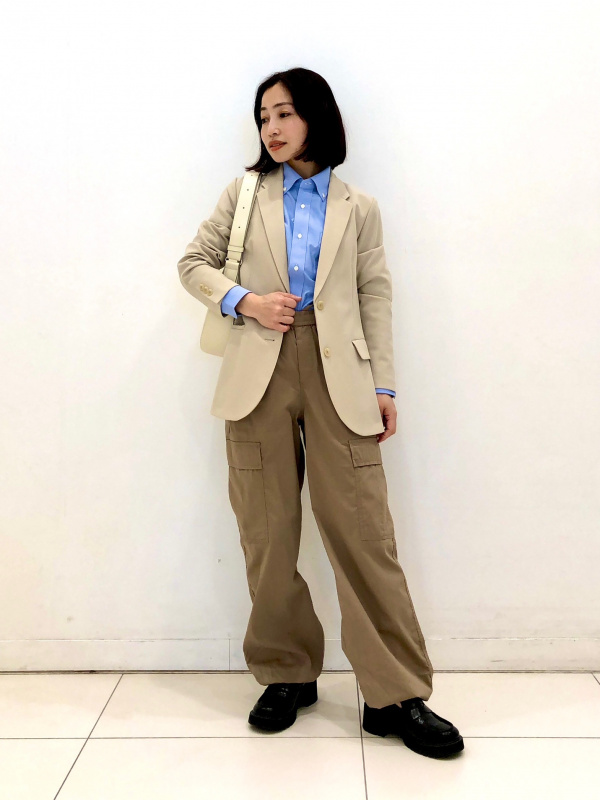 UNIQLO セットアップスーツ 乗り気