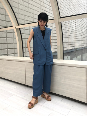 ユニクロ公式 | リヨセルリネンタックテーパードパンツ