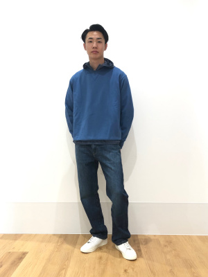 【関税込み】TOTEME ブルー レギュラー フィット ジーンズ ユニクロ公式 | レギュラーフィットジーンズ