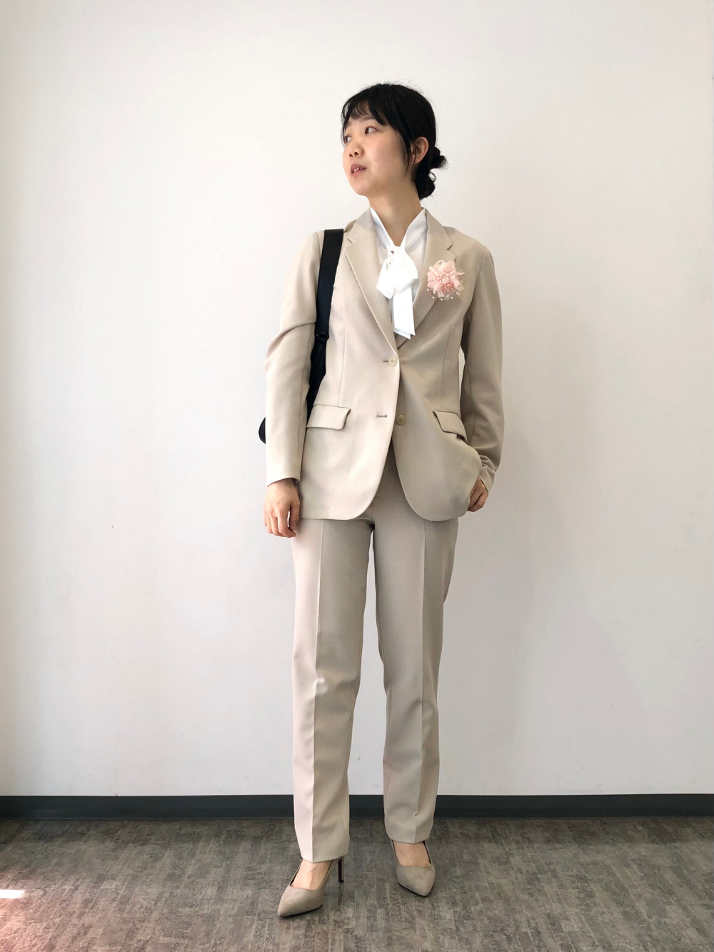 ユニクロ 感動ジャケット 感動スリムパンツ レーヨンブラウス スーツセット ユニクロ 感動ジャケット 感動スリムパンツ レーヨンブラウス