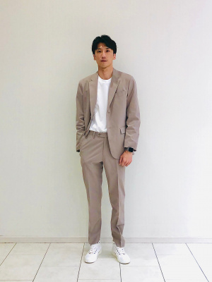 感動ジャケット　感動パンツ　スリムフィットシャツ　シルクネクタイ ユニクロ公式 | 感動ジャケット