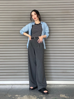 UNIQLO : C ユニクロC タックワイドストレートパンツ グレー XS