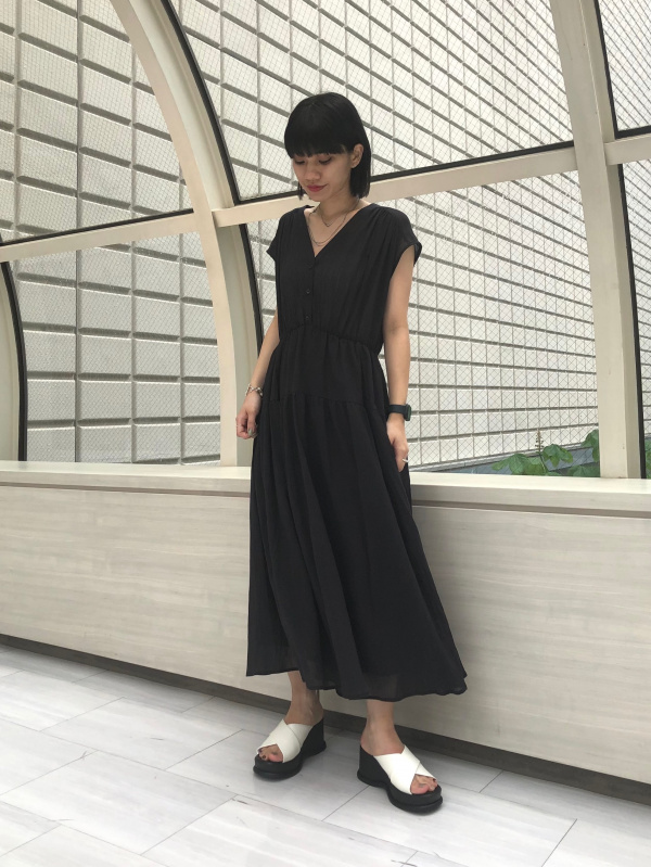 ユニクロ公式 | ワッシャーコットンシアーワンピース