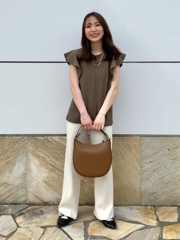 ちーさん　ユニクロラッフルスリーブ2点&adidasパンツ1点 ストレッチイージーアンクルパンツ/デニム｜ユニクロの通販
