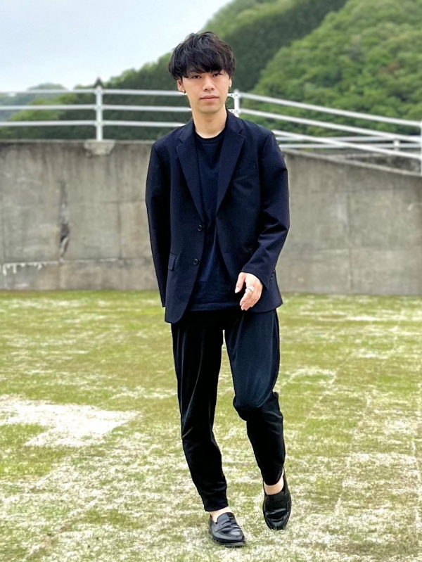 エアリズムコットンクルーネックTシャツ（半袖）、感動ジャケット