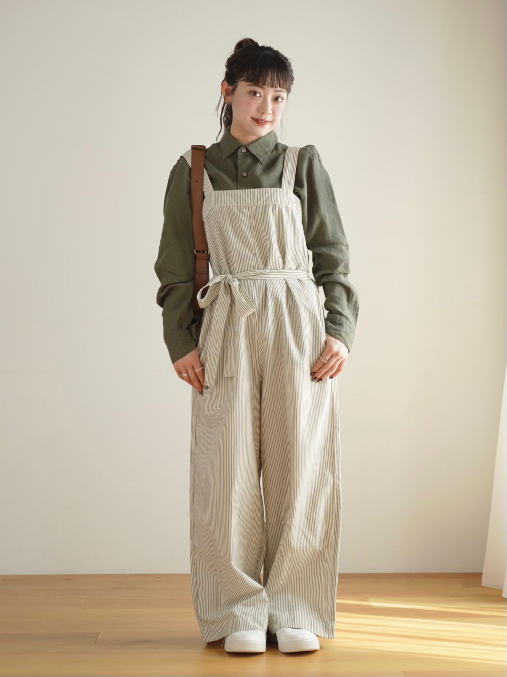 リネンブレンドサロペット/ストライプ、コットンエンブロイダリー 