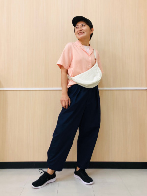 UNIQLO　ユニクロ　パラシュートクロップドパンツ　ブラック　定価3,990円 ユニクロ公式 | パラシュートクロップドパンツ