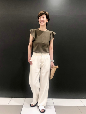 ちーさん　ユニクロラッフルスリーブ2点&adidasパンツ1点 こんなの待ってた！ユニクロ「ラッフルスリーブT」が1枚でサマ