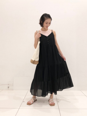 ユニクロ公式 | ホルターネックブラタンクトップ