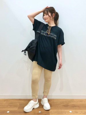 ユニクロ公式 | ドローストリングショルダーバッグ
