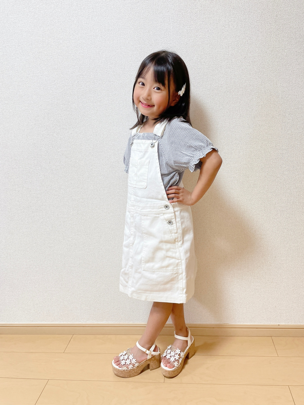 GIRLS ジャンパースカート、ソックス/3足組」の着用コーディネート 