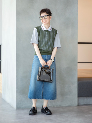 海外限定品！UNIQLO デニムスカート UNIQLO】デニム フロントボタン スカート Aライン M 綿混 - メルカリ