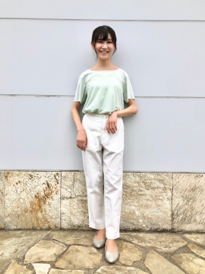 Lisette リネンコットンテーパードパンツ ライトベージュ Lisette リネンコットンテーパードパンツ ライトベージュ - メルカリ