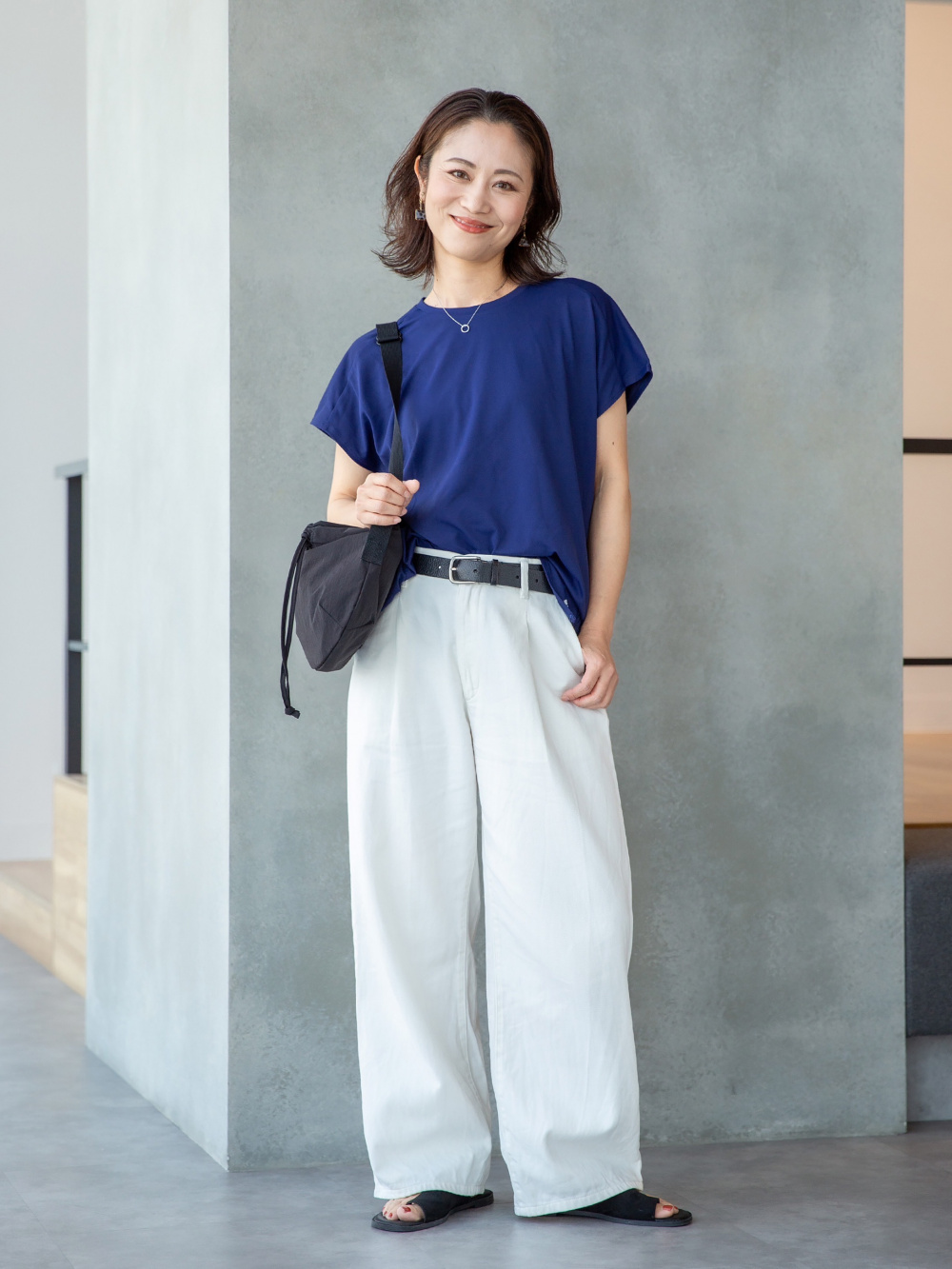 ニットTシャツ、ボクシーテーラードジャケット」の着用 ニットTシャツ、ボクシーテーラードジャケット」の着用