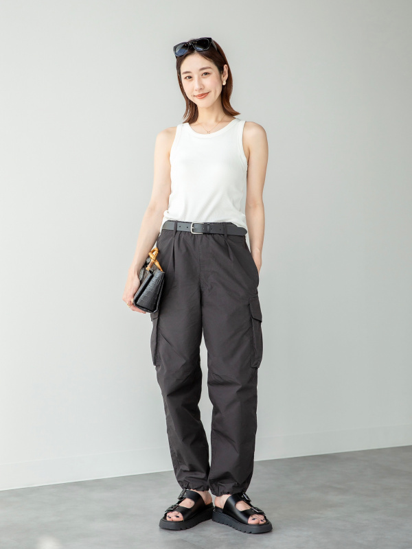 最新の激安 PEACE FOR ALL Tシャツ/綾瀬はるか、ワイドフィットパラシュート パンツ